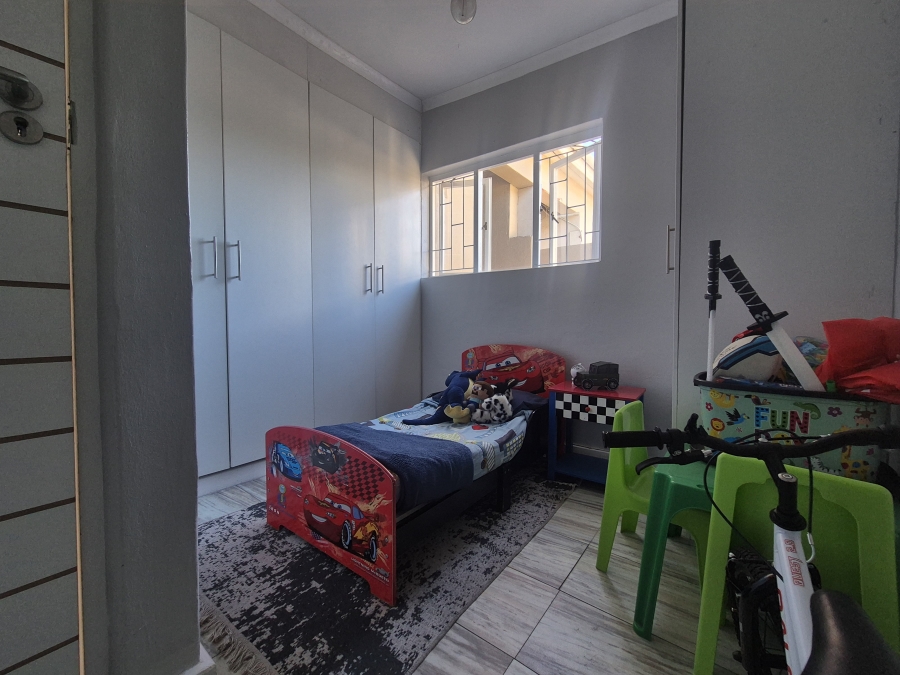 3 Bedroom Property for Sale in Claremont Western Cape